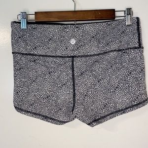 Lululemon Wunder Short 2’
